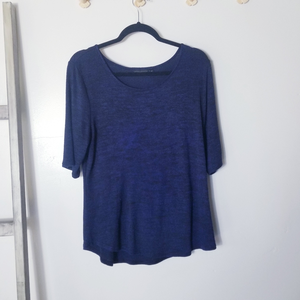 APT 9 BLACK AND BLUE BLOUSE SIZE XL (FITS MORE LIKE A LARGE)